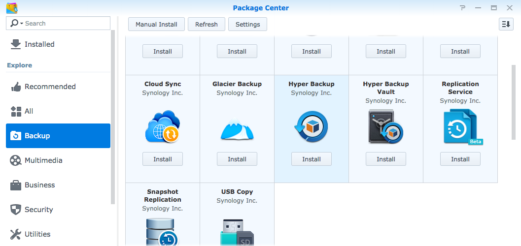 Synology套件中心，突出显示Hyper Backup条目